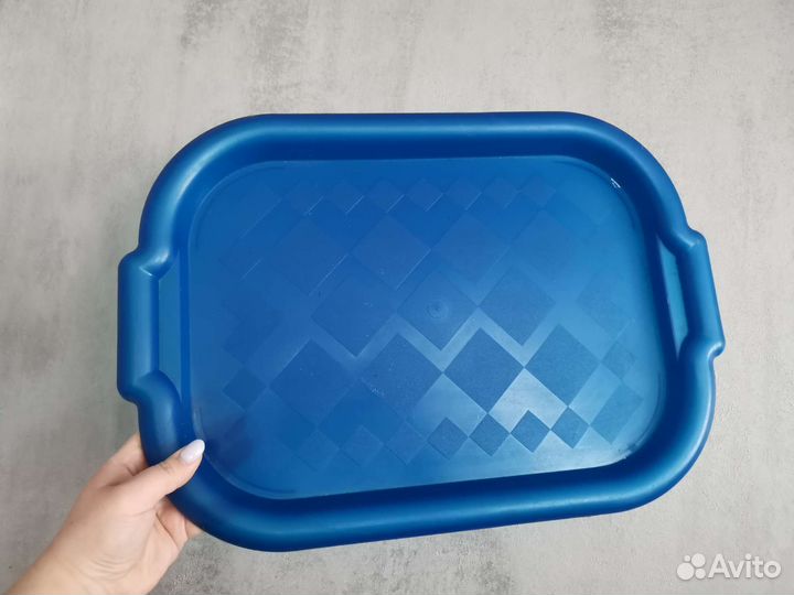 Поднос пластиковый