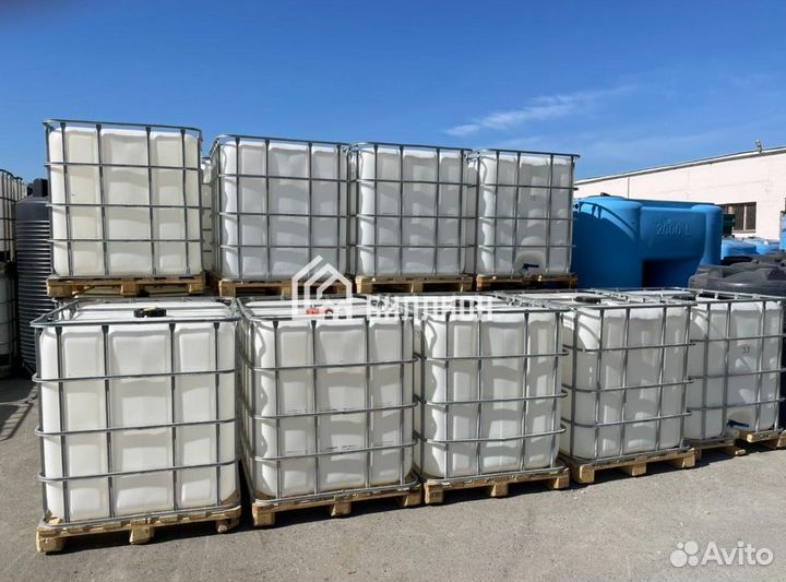 Еврокуб 1000л бу на поддоне не промытый