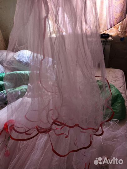 Свадебное платье(не новое)