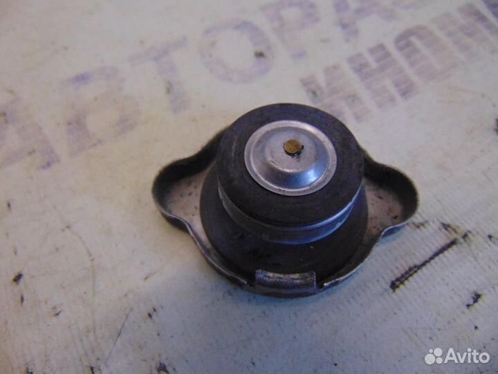 Крышка радиатора для Nissan Tiida 1 2004-2014г