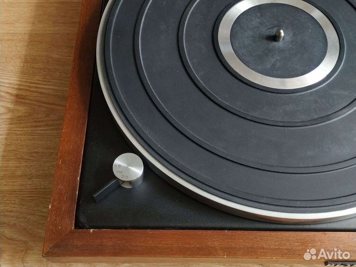 Роликовый проигрыватель винила. Pioneer PL25