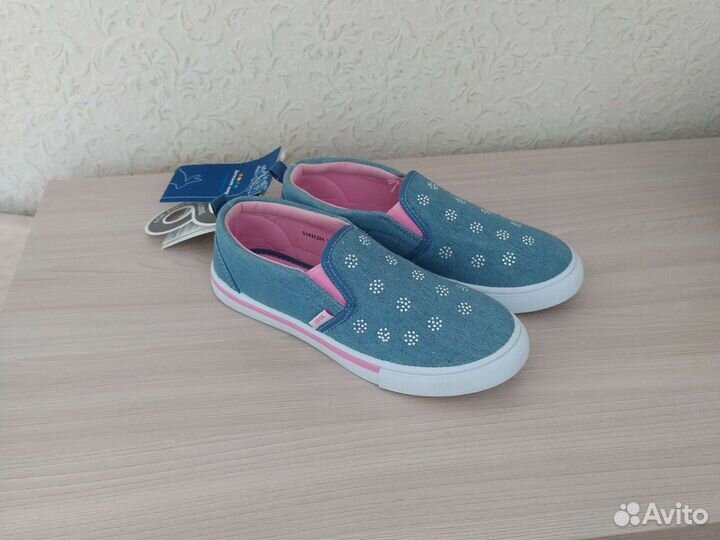 Обувь для девочки 32 р