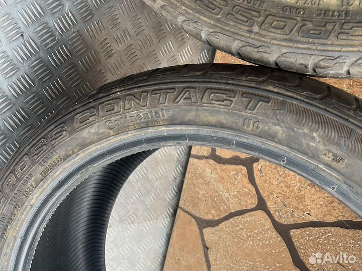 Continental ContiCrossContact UHP 295/35 R21 107Y