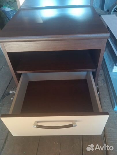 Тумба прикроватная бу