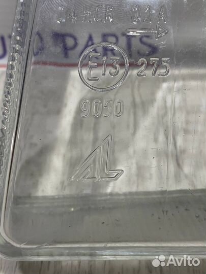 Стекло левой фары LADA (Ваз) 2110 / 2111 / 2112