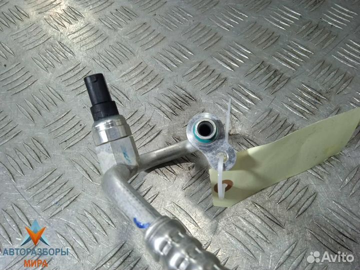 Трубка кондиционера Tesla Model X 2019 1032196