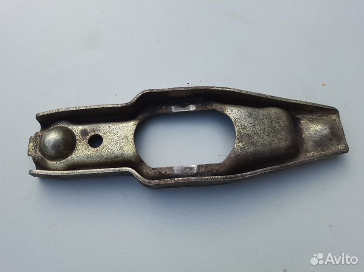 Вилка сцепления Volkswagen Passat B3