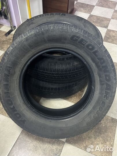 Yokohama Geolandar G033 215/70 R16 100H