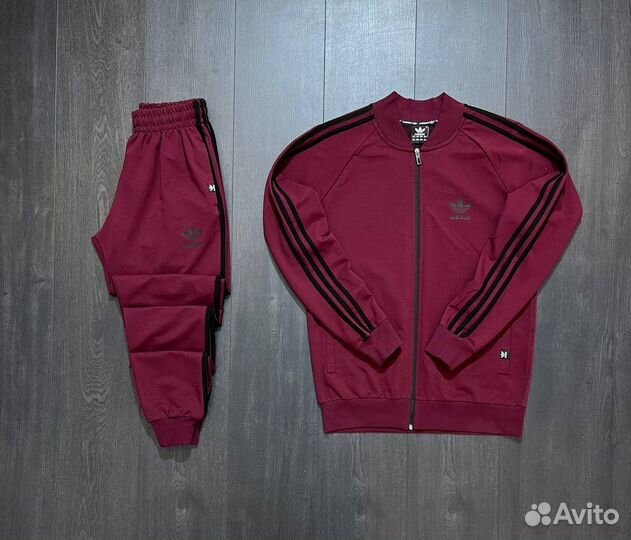 Спортивный костюм мужской новый