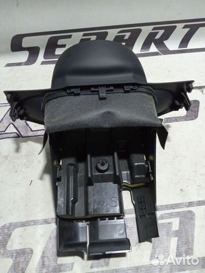 Кожух рулевой колонки Audi Q5 8R 2008—2012