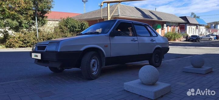 ВАЗ 21099 1.5 МТ, 2001, 400 000 км