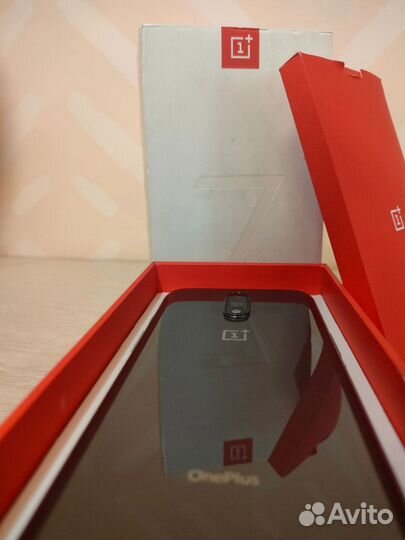 OnePlus 7, 8/256 ГБ
