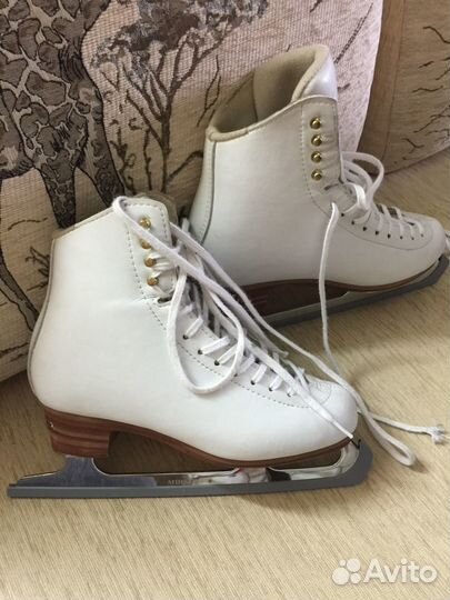 Фигурные коньки jackson elle