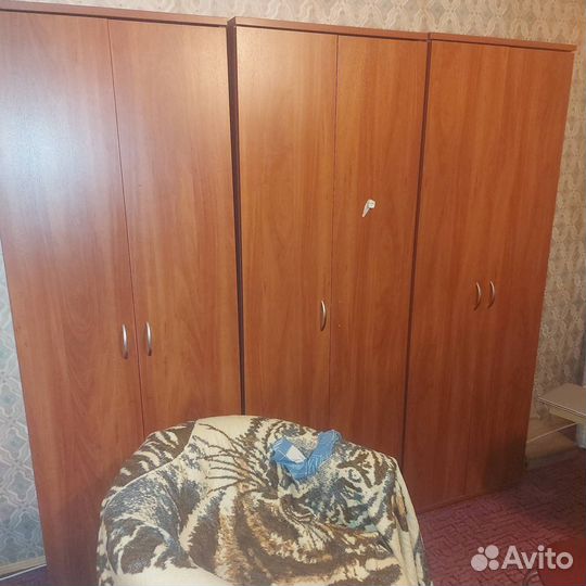 Шкаф офисный бу (4 шт)