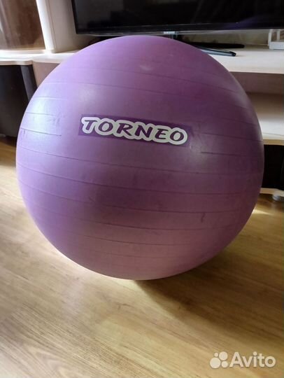 Гимнастический мяч фитбол