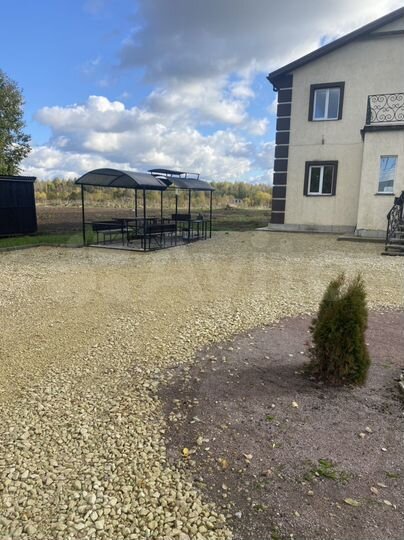 Коттедж 255 м² на участке 30 сот.