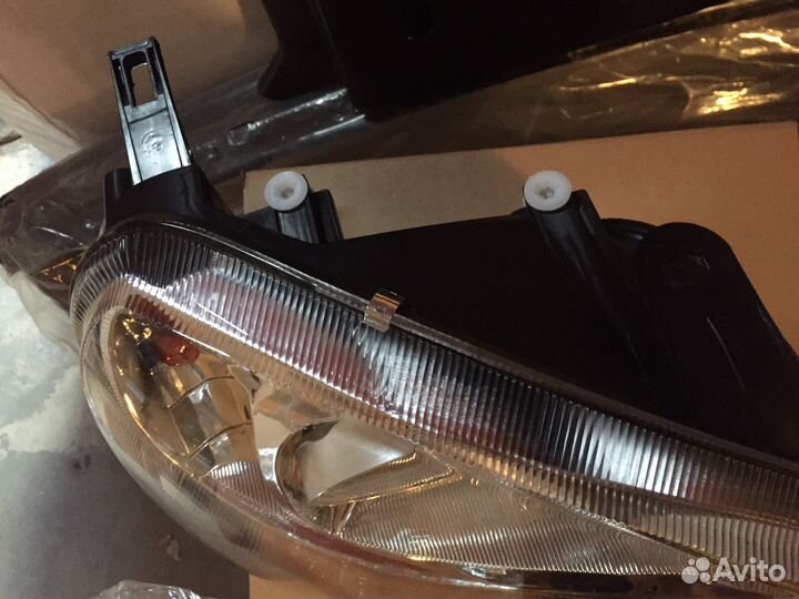 Фары LADA Kalina первого поколения