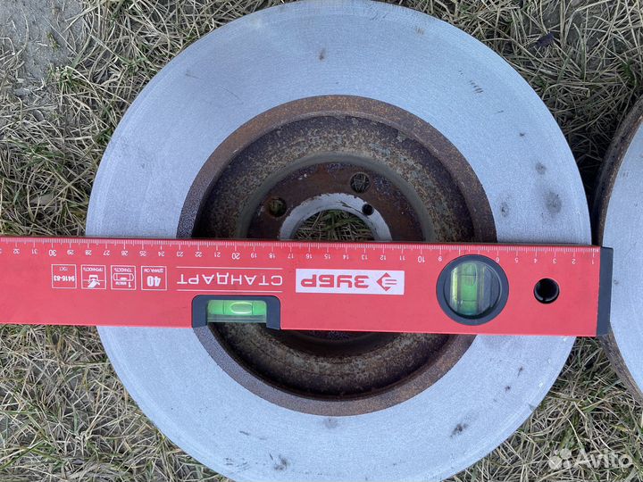 Продам передние тормозные диски субару 300мм