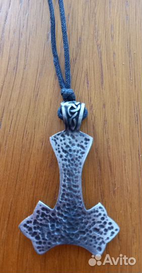 Амулет,кельтский крест,молот тора,бижутерия,янтарь