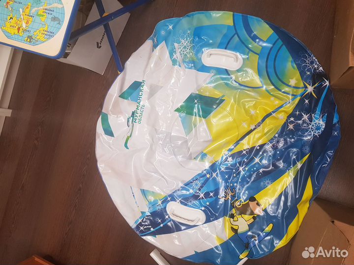 Надувная ватрушка