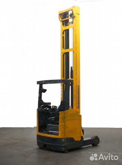 Штабелер (ричтрак) Jungheinrich ETV 318, 2015