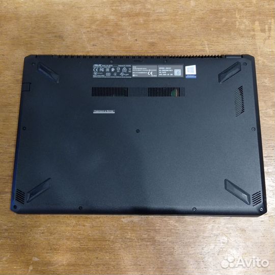 Игровой ноутбук asus M570DD