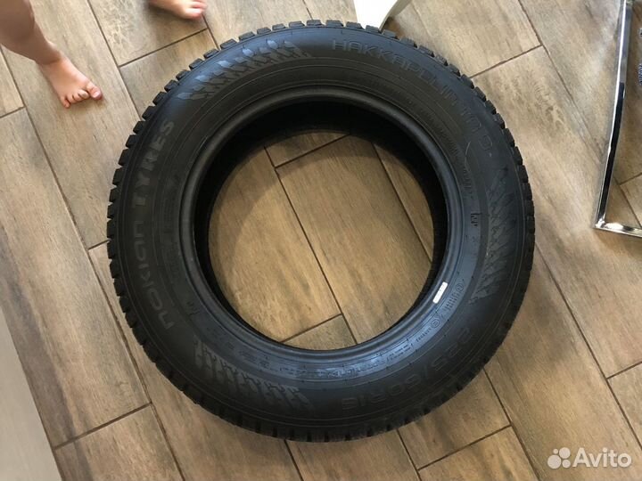 Nokian Tyres Hakkapeliitta 9 225/60 R16 102T