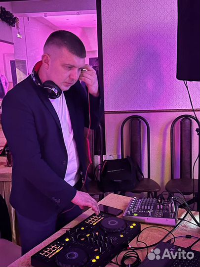 DJ, Диджей на ваше торжество, выездная дискотека