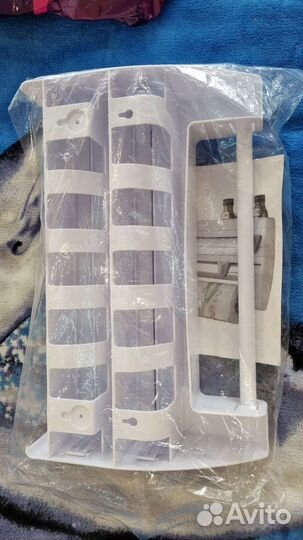 Держатель для бумажных полотенец новый