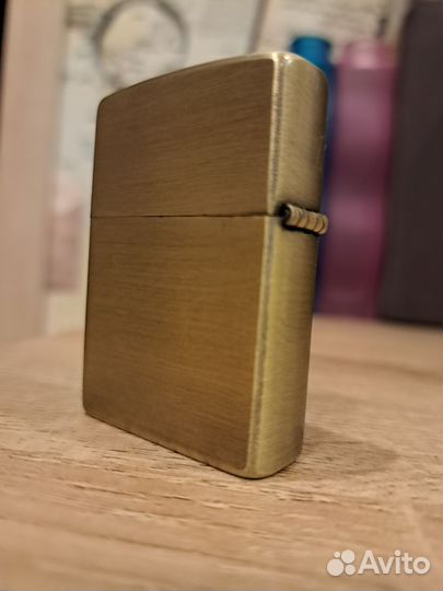 Бензиновая зажигалка Зиппо с гравировкой броневик