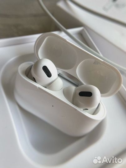 Беспроводные наушники apple airpods pro