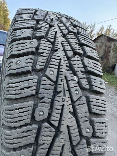 Комплект зимних колес на литье 185 65 15