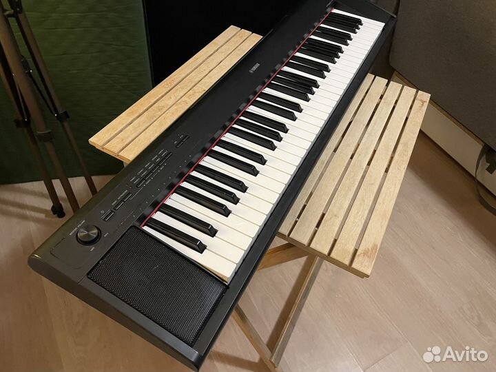 Цифровое пианино Yamaha NP-12 черное