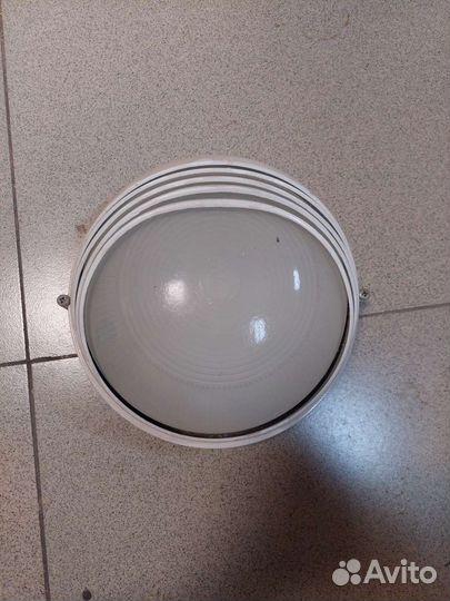 Светильник уличный настенный