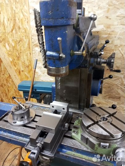 Токарные и фрезерные работы по металлу