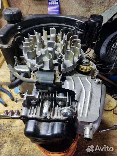 Двигатель briggs stratton разбор