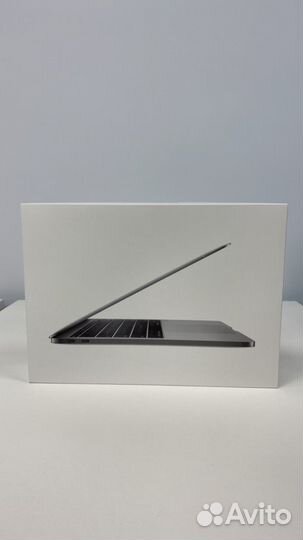 Коробка из-под MacBook Pro 13