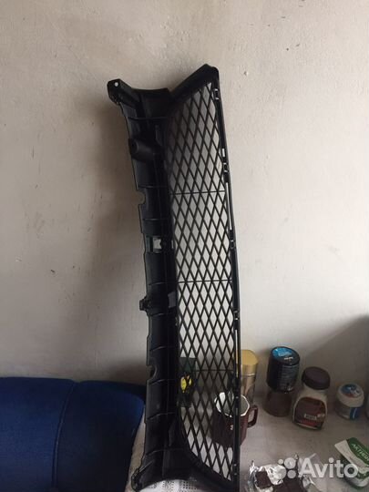 Решетка бампера Мазда 3