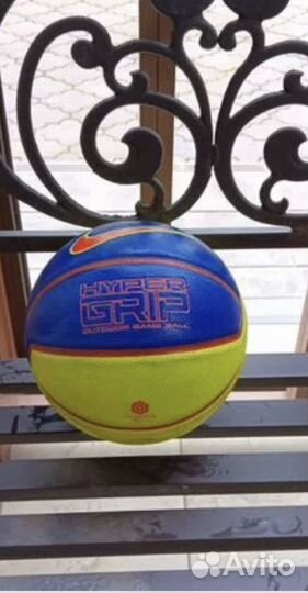 Спортивные мячи