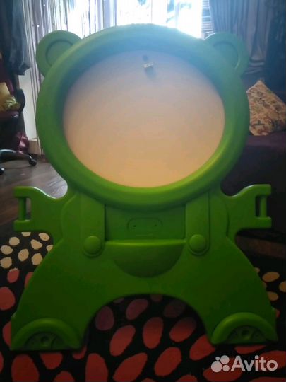 Мольберт для рисования (маркерами)