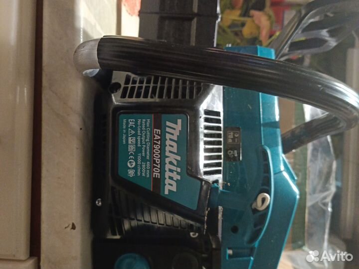 Бензопила makita