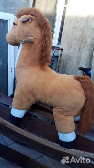 Лошадь качалка