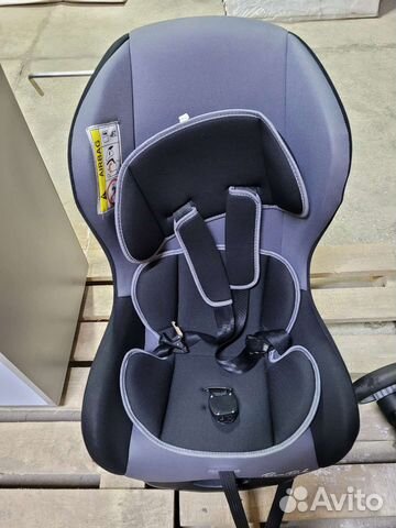 Детское кресло в машину