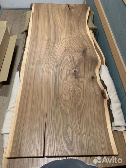 Слэб дерева и спилы. Орех, грецкий орех, платан