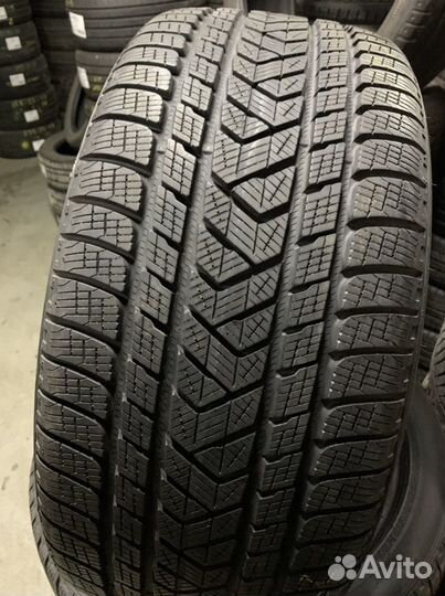 Pirelli Scorpion Winter 285/40 R21