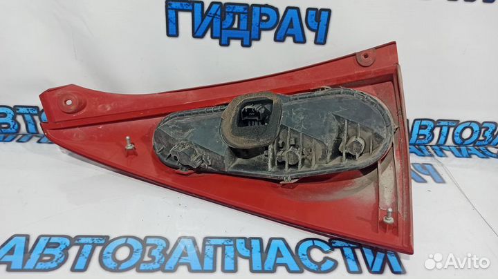 Фонарь задний правый Peugeot 107 6351X6