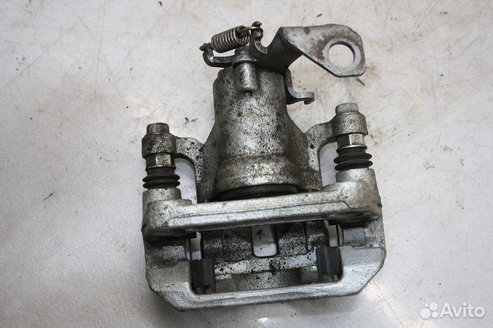 Суппорт задний левый hyundai creta 2016