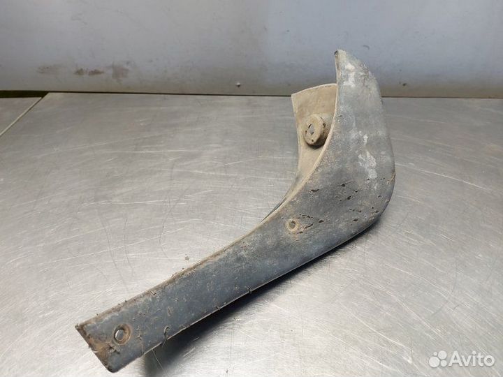 Брызговик задний правый Nissan Qashqai+2 JJ10E