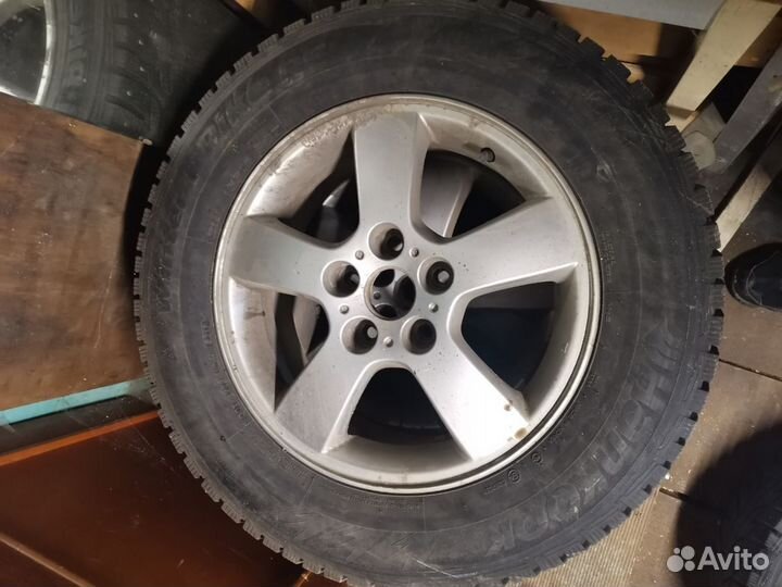 Комплект зимней резины с дисками R16 215/65