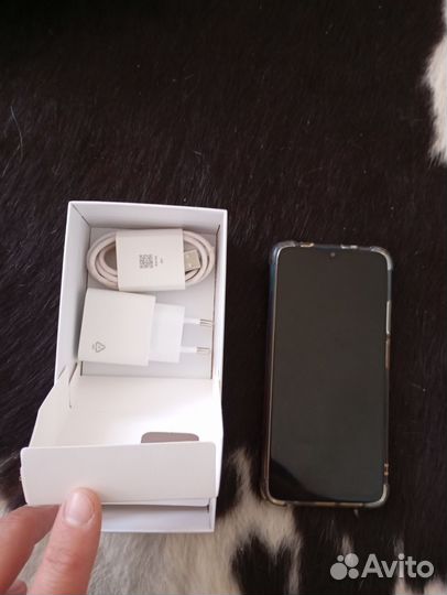 Xiaomi Redmi 9T, 4/128 ГБ